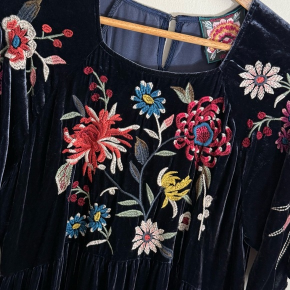 Johnny Was Tiarei Velvet Regan Dress large floral embroidered - Picture 13 of 17